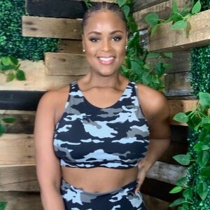 Camouflage Print Women's Sports Bra